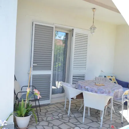 Garden House *