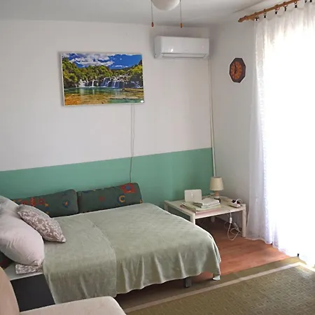 Apartmán Garden House *