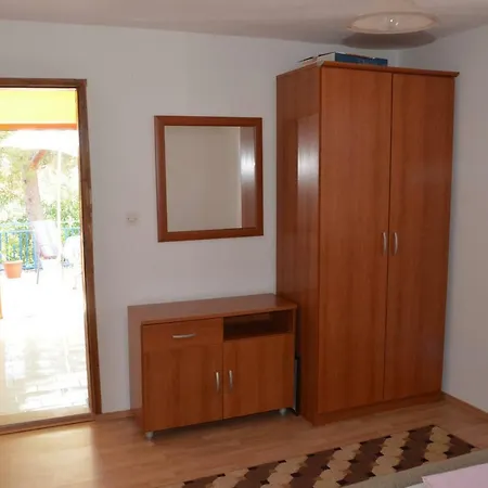 Garden House Apartment Orebic