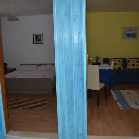 Garden House Apartament *